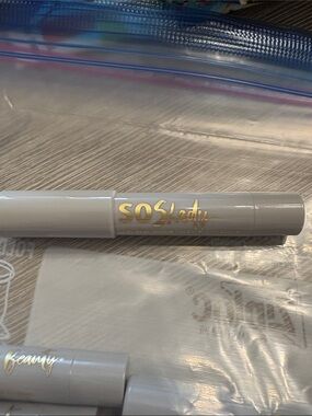 Belle by Kim Gravel Eyeshadow Stick — White